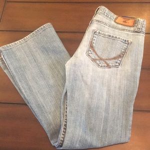 🦋Victoria Secret Pink 4s Bootcut Favorite Jean
